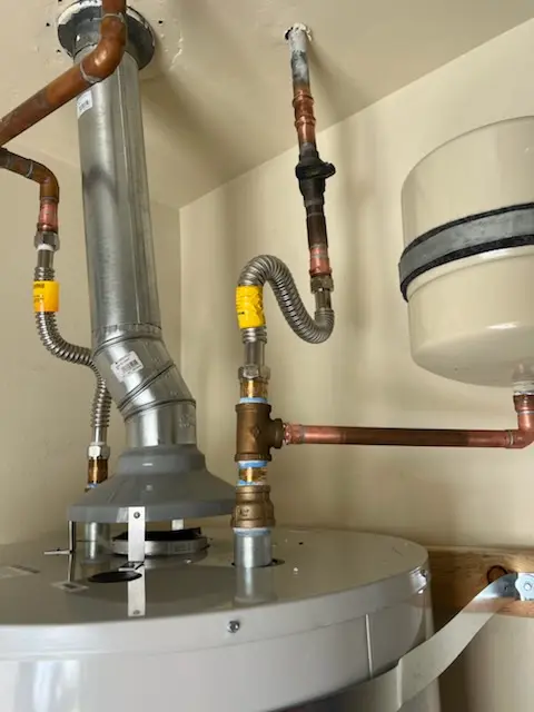 Water heater installation and plumbing repair in Diamondville